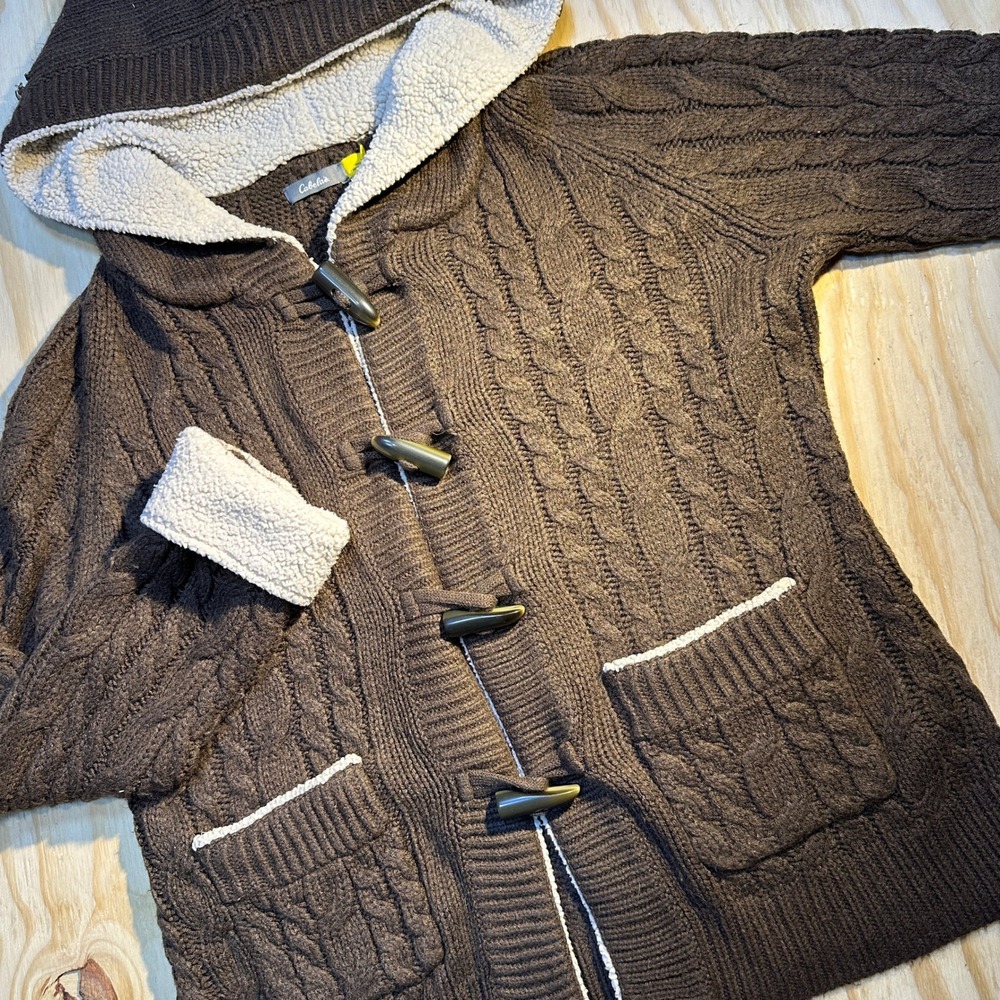 Cabelas Womens Brown Cable Knit Sherpa Lined Hooded Toggle Cardigan Sweater L